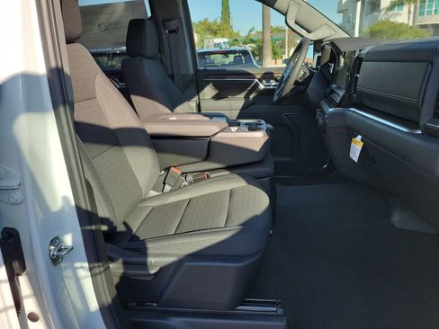 New 2026 Chevrolet Silverado 1500 LT image 18