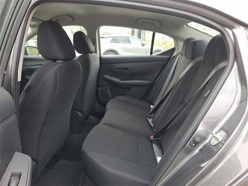 Used 2025 Nissan Sentra S image 11