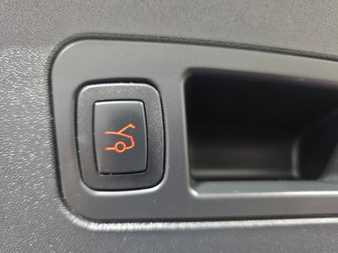 Used 2016 Tesla Model S 90D AWD/4WD image 24