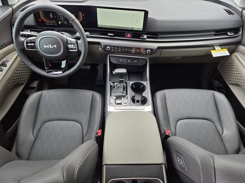 New 2026 Kia Carnival EX FWD image 20