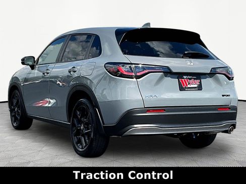 Used 2025 Honda HR-V Sport image 4