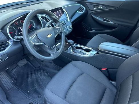 Used 2023 Chevrolet Malibu LT image 10