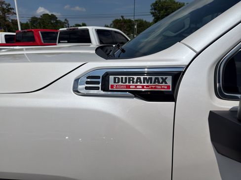 Used 2024 GMC Sierra 2500 Denali w/ Denali Reserve Package AWD/4WD image 23