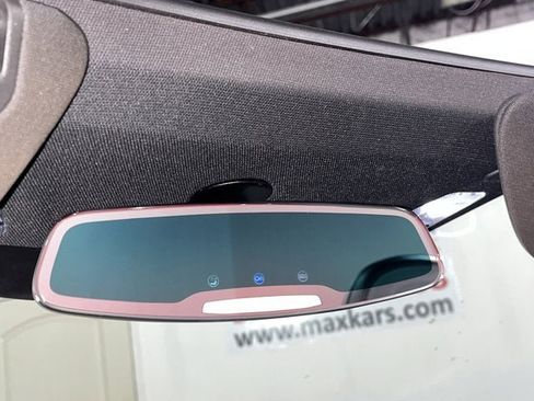 Used 2016 Chevrolet Corvette Stingray Convertible w/ 2LT Preferred Equipment Group image 41