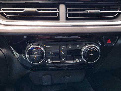 New 2026 Chevrolet Trax ACTIV FWD image 14