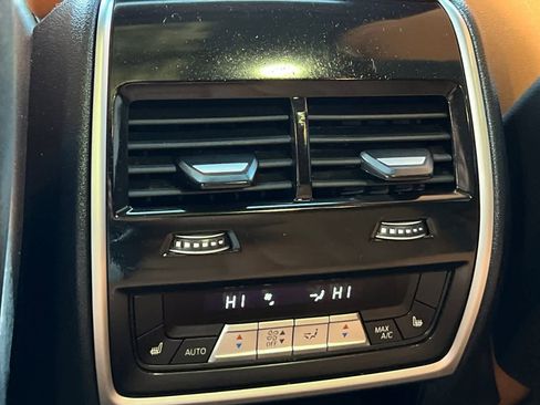 Used 2023 BMW X5 xDrive40i image 15