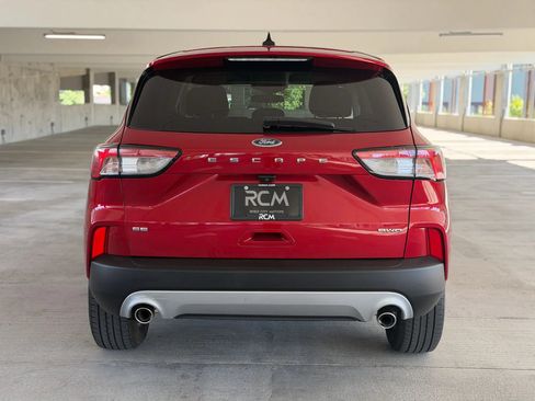 Used 2021 Ford Escape SE w/ Convenience Package AWD/4WD image 6