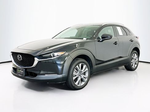 Used 2025 MAZDA CX-30 AWD 2.5 S w/ Preferred Package image 3