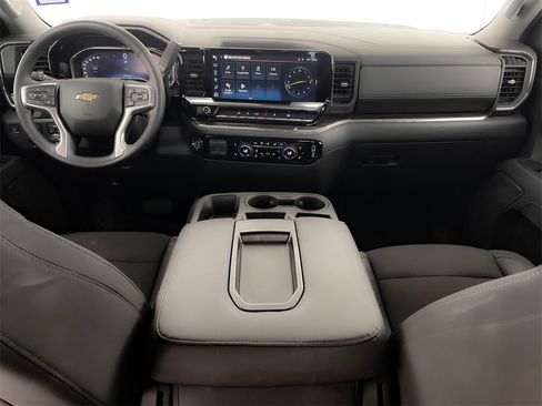 Used 2025 Chevrolet Silverado 1500 LT image 25