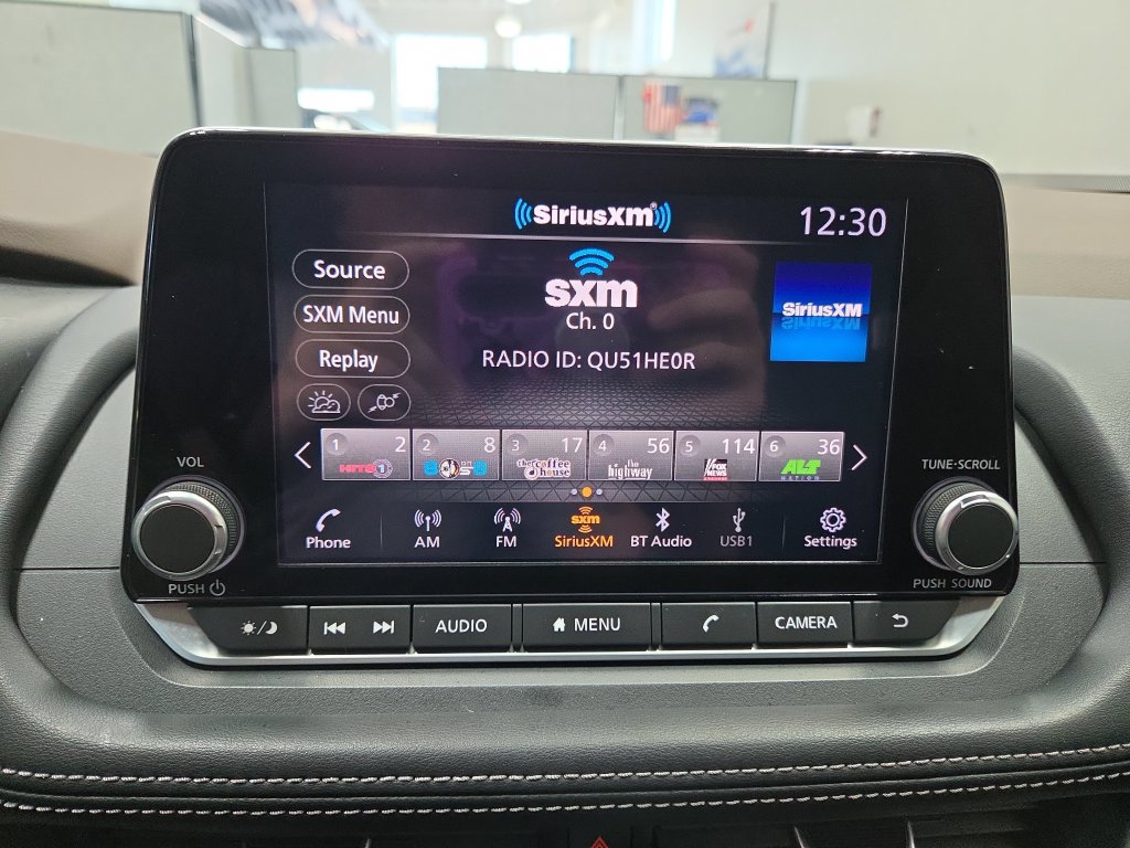 Used 2023 Nissan Rogue SV AWD/4WD image 35