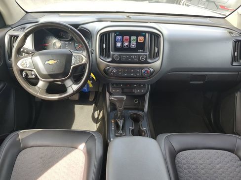 Used 2015 Chevrolet Colorado Z71 image 14