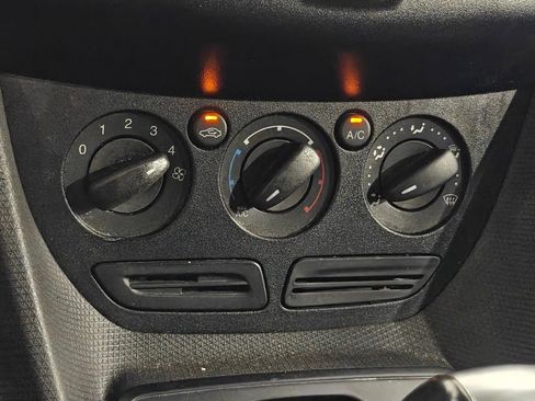Used 2018 Ford Transit Connect XL FWD image 8