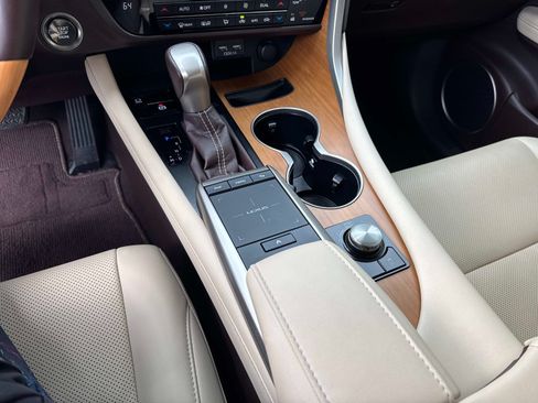 Certified 2020 Lexus RX 350 FWD w/ Premium Package image 27