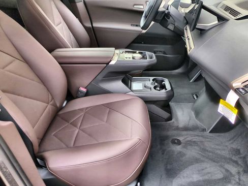 New 2025 BMW iX xDrive50 w/ Premium Package image 23
