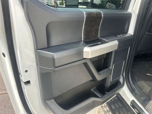 Used 2022 Ford F350 Lariat w/ Tremor Off-Road Package AWD/4WD image 18