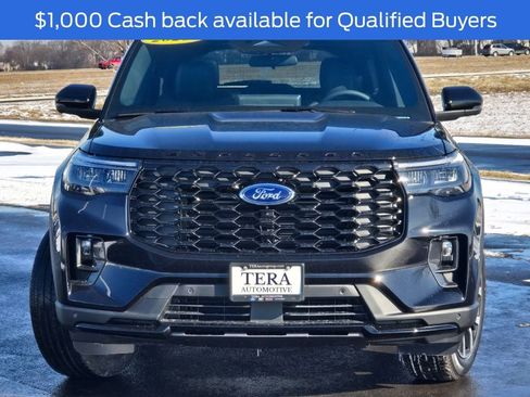 New 2026 Ford Explorer ST-Line image 2