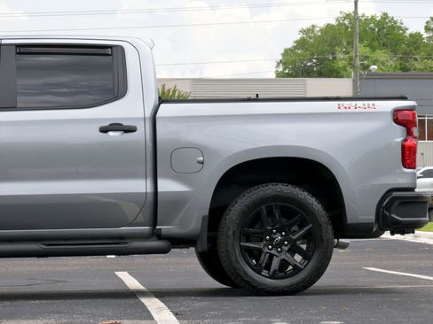 Used 2025 Chevrolet Silverado 1500 Custom Trail Boss w/ Turbomax Blackout Package AWD/4WD image 6