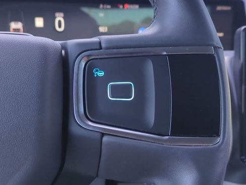 Certified 2025 Ford Expedition Active image 24