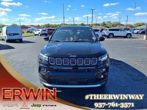 Certified 2024 Jeep Compass Limited image 7