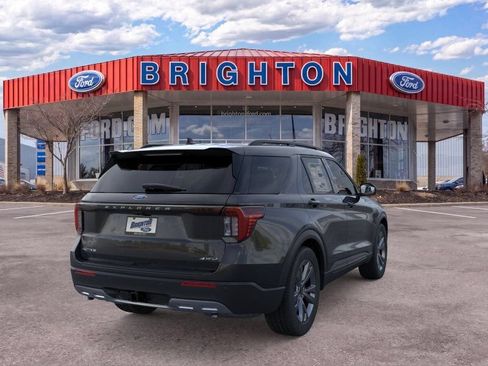 Used 2026 Ford Explorer Active w/ Active Comfort Package AWD/4WD image 8