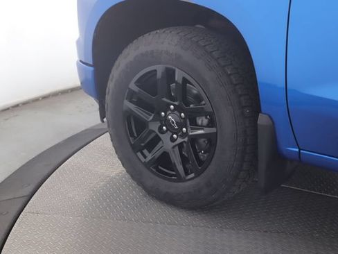 Used 2022 Chevrolet Silverado 1500 RST AWD/4WD image 13