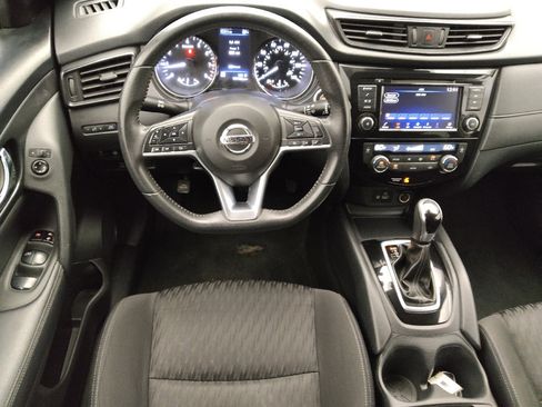 Used 2020 Nissan Rogue SV AWD/4WD image 22