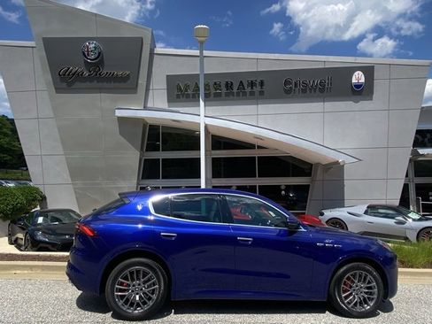 New 2024 Maserati Grecale GT image 4