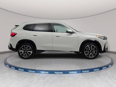 New 2026 BMW X1 xDrive28i w/ Convenience Package AWD/4WD image 4