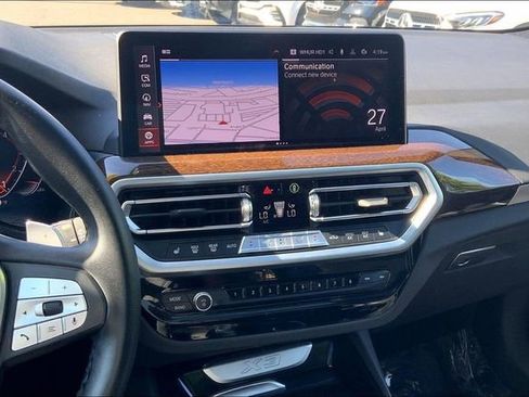 Used 2022 BMW X3 xDrive30i w/ Premium Package AWD/4WD image 5