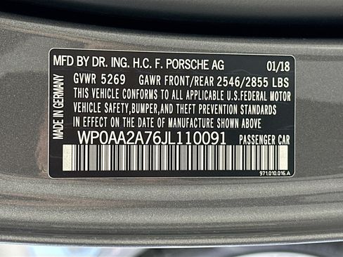 Used 2018 Porsche Panamera 4 AWD/4WD image 33