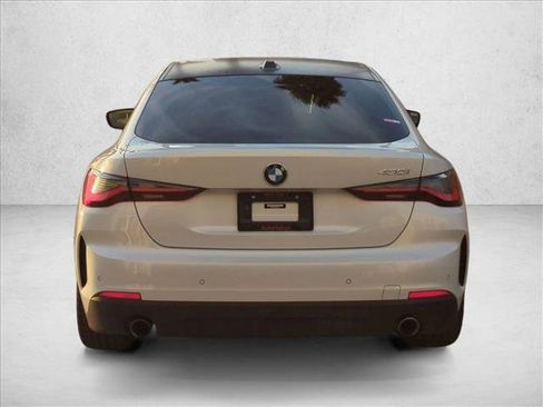 Used 2022 BMW 430i Gran Coupe w/ M Sport Package image 7