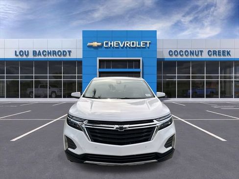 Used 2023 Chevrolet Equinox LT FWD image 3