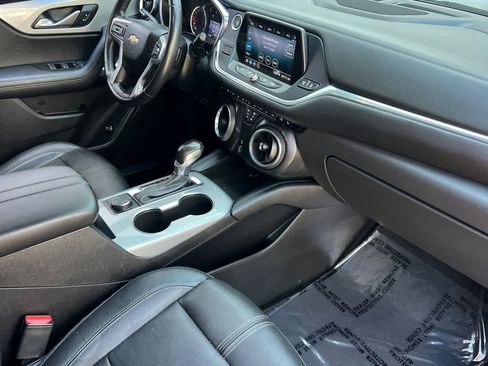 Used 2019 Chevrolet Blazer LT AWD/4WD image 19