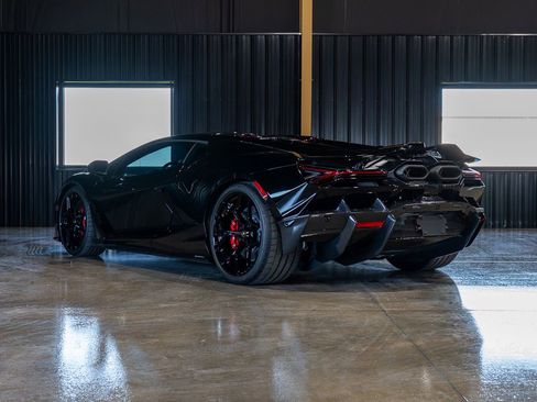 Used 2025 Lamborghini Revuelto AWD/4WD image 73