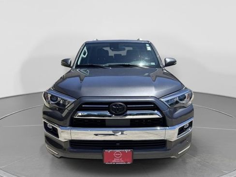 Used 2022 Toyota 4Runner Limited AWD/4WD image 2