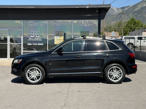 Used 2017 Audi Q5 2.0T Premium Plus w/ Technology Package AWD/4WD image 1