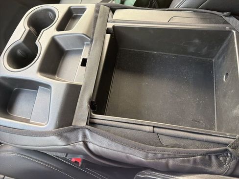 Used 2024 Chevrolet Silverado 1500 Custom image 17