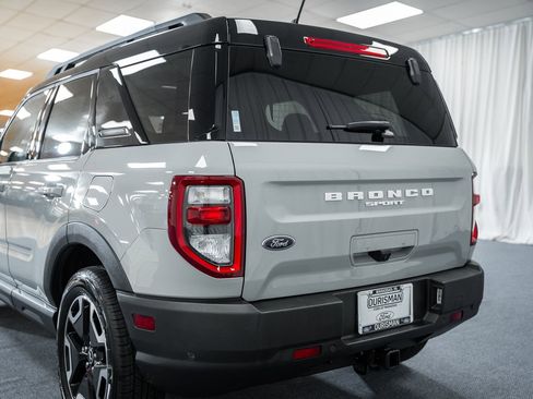 Used 2022 Ford Bronco Sport Outer Banks w/ Tech Package image 6