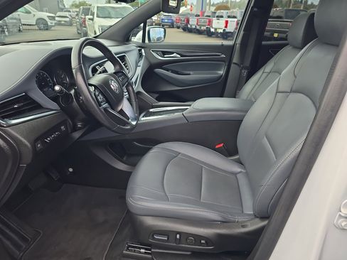 Used 2024 Buick Enclave Premium image 15