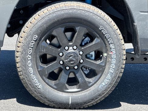 New 2026 RAM 2500 Big Horn AWD/4WD image 24