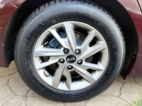 Used 2019 Kia Optima LX FWD image 46