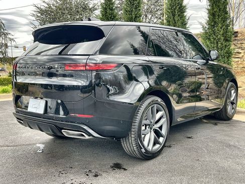New 2026 Land Rover Range Rover Sport Dynamic SE AWD/4WD image 5
