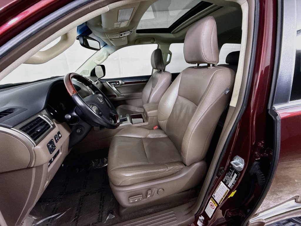 Used 2017 Lexus GX 460 Premium w/ Premium Package AWD/4WD image 25