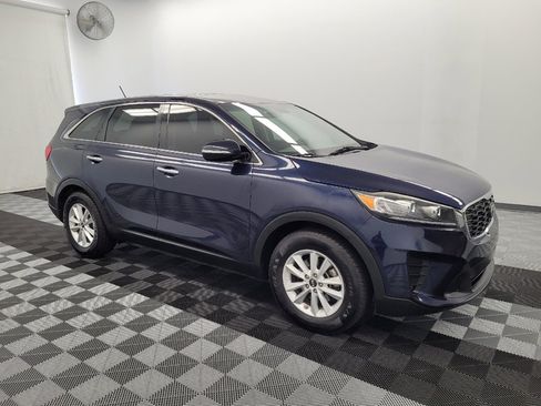 Used 2020 Kia Sorento FWD V6 image 11