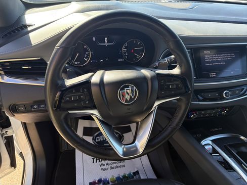 Used 2022 Buick Enclave Premium image 14