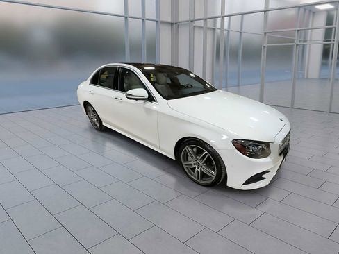 Used 2019 Mercedes-Benz E 450 4MATIC Sedan image 2