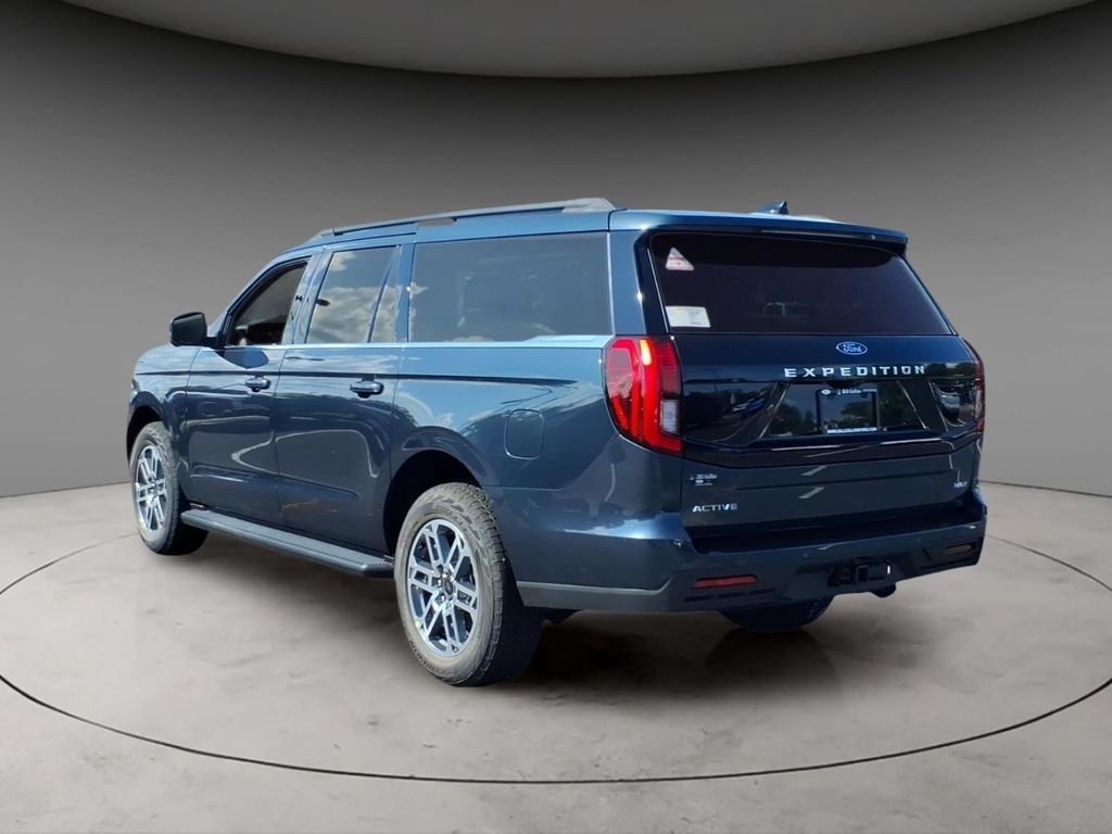 New 2026 Ford Expedition Max Active AWD/4WD image 3