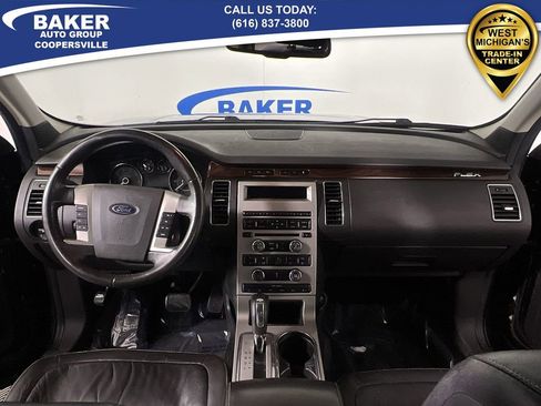 Used 2009 Ford Flex SEL image 18