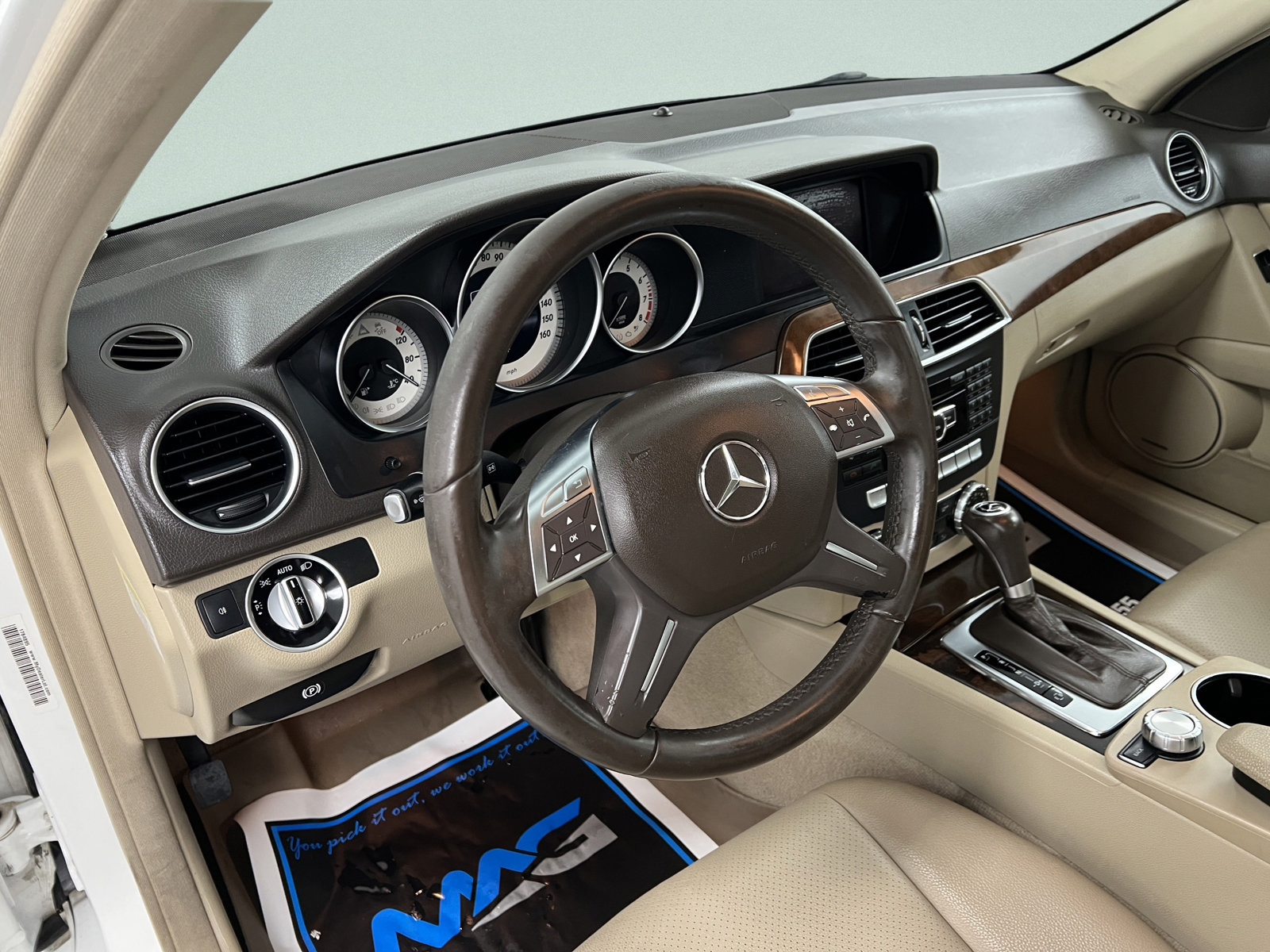 Used 2013 Mercedes-Benz C 300 4MATIC Sedan image 11