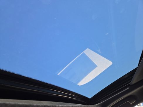 New 2026 INFINITI QX80 Autograph w/ Premium Cargo Package image 13